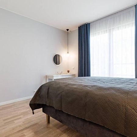 Central Apartments, Quiet With Free Parking And Ac. 탈린 외부 사진