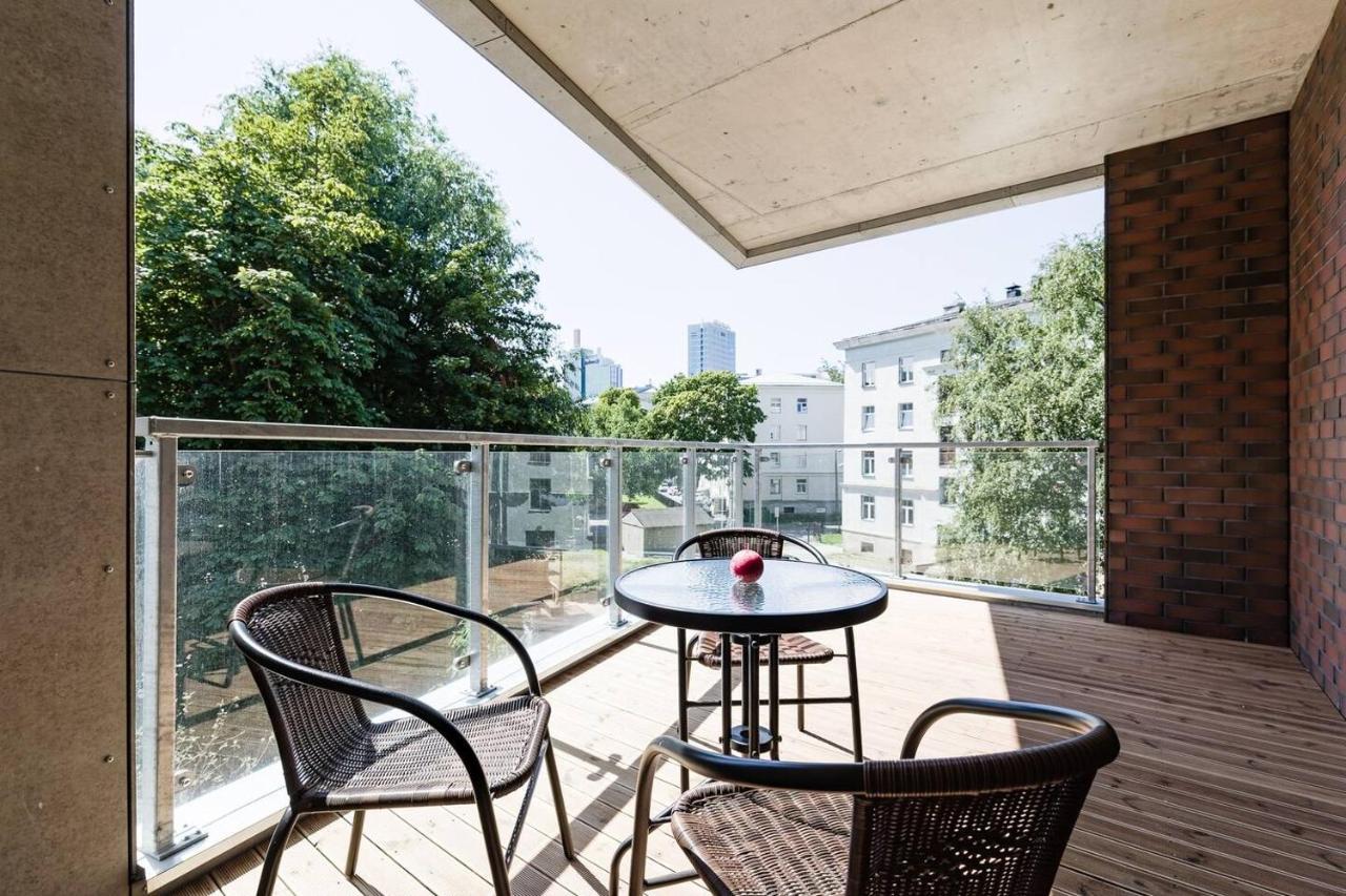 Central Apartments, Quiet With Free Parking And Ac. 탈린 외부 사진