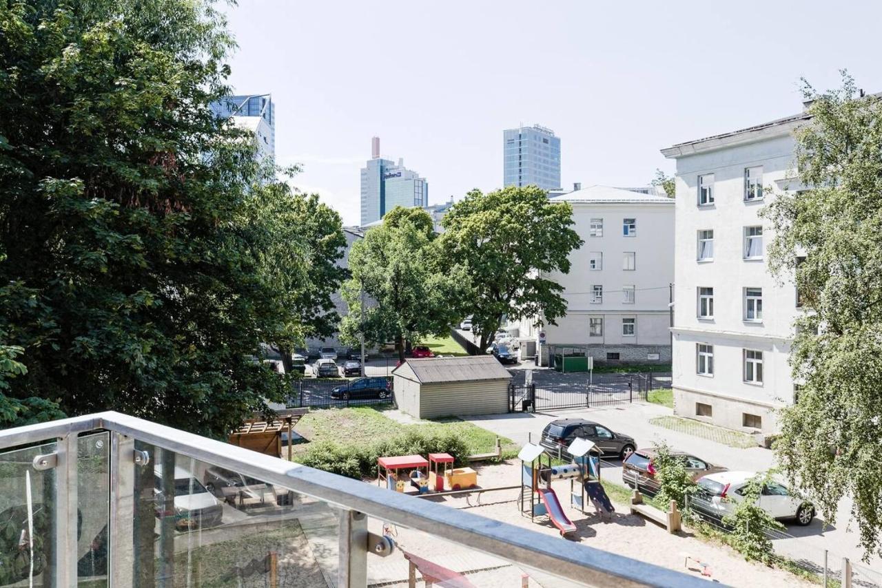 Central Apartments, Quiet With Free Parking And Ac. 탈린 외부 사진