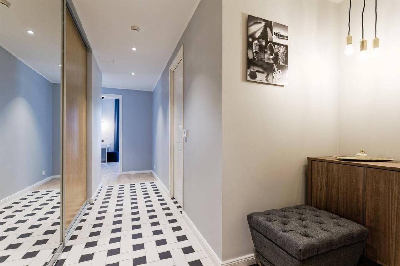 Central Apartments, Quiet With Free Parking And Ac. 탈린 외부 사진