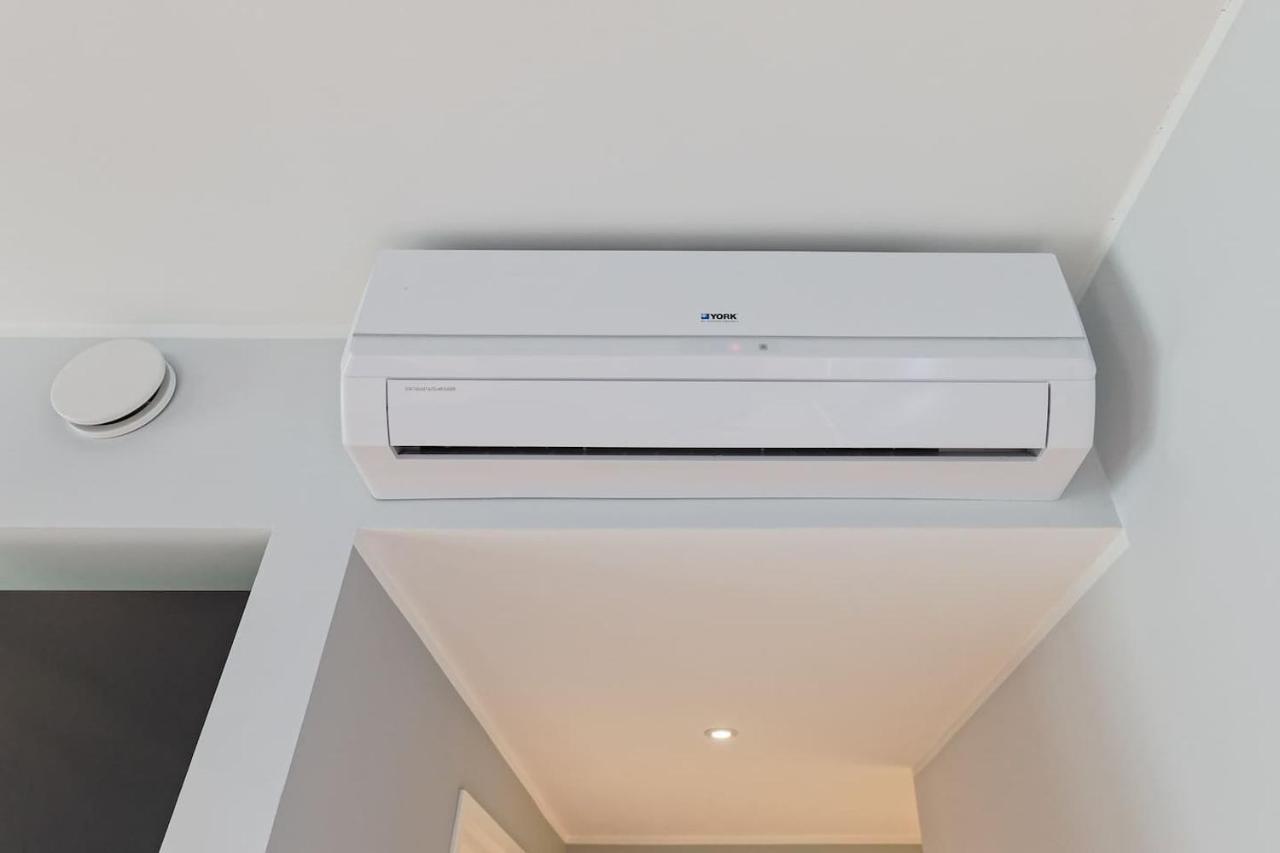 Central Apartments, Quiet With Free Parking And Ac. 탈린 외부 사진