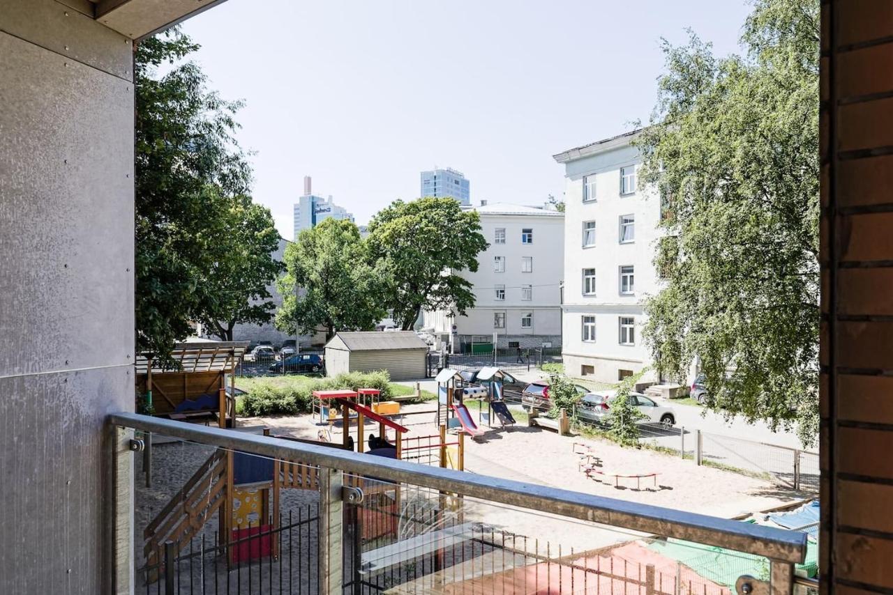 Central Apartments, Quiet With Free Parking And Ac. 탈린 외부 사진