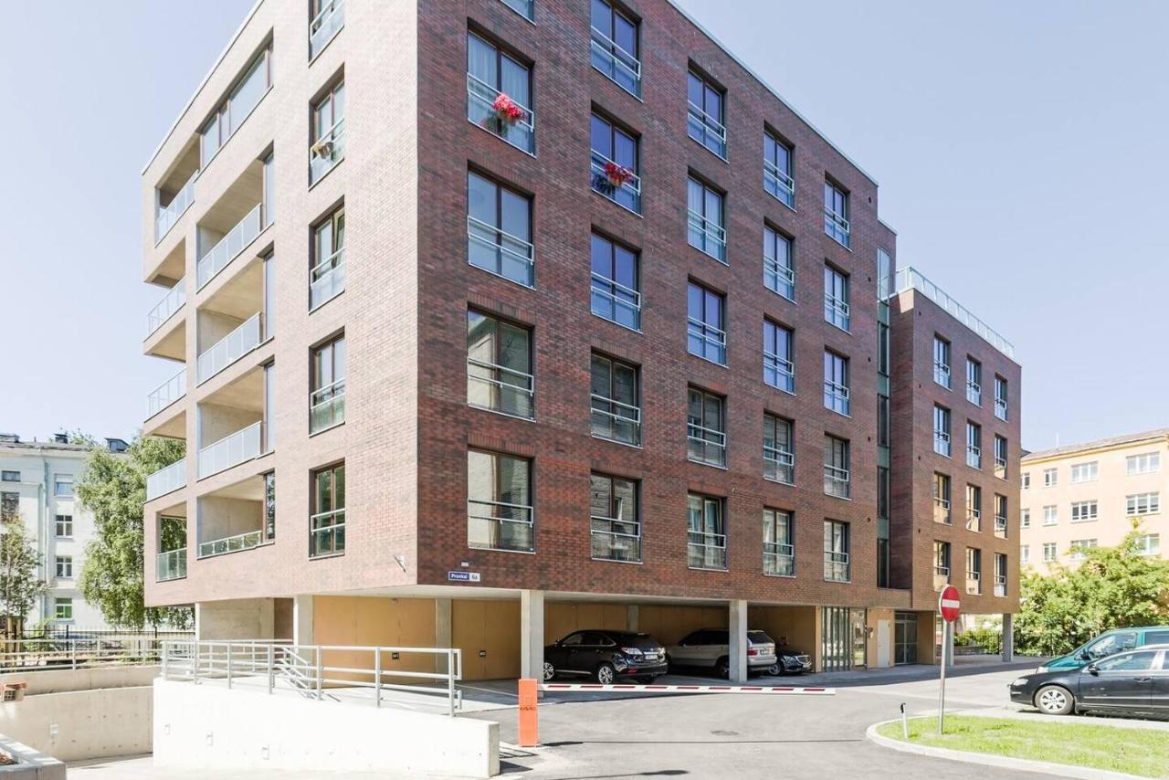 Central Apartments, Quiet With Free Parking And Ac. 탈린 외부 사진