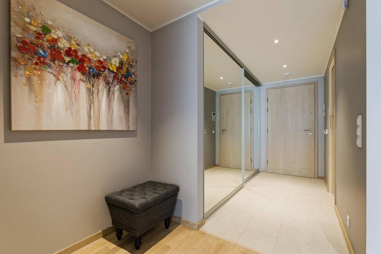 Central Apartments, Quiet With Free Parking And Ac. 탈린 외부 사진