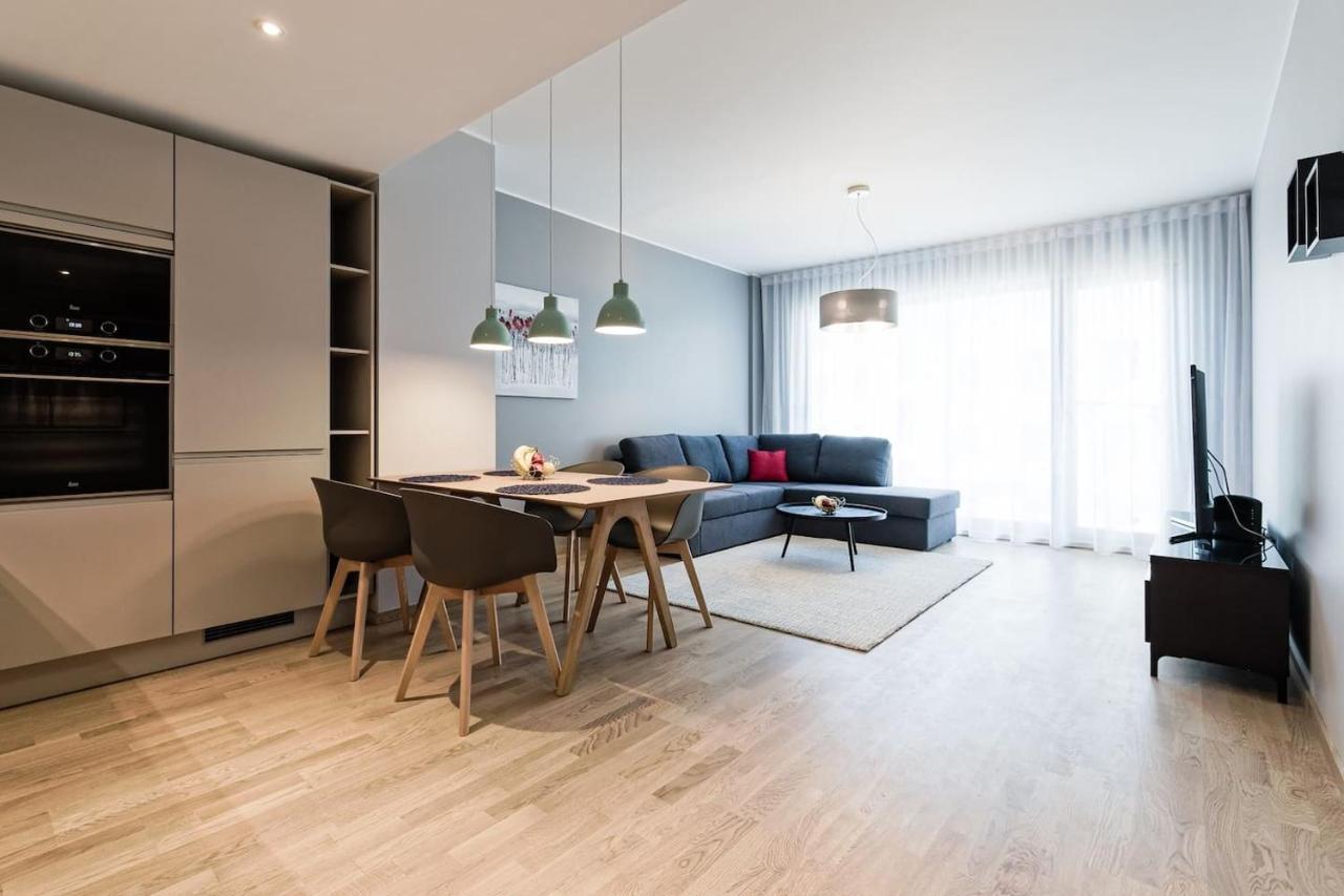 Central Apartments, Quiet With Free Parking And Ac. 탈린 외부 사진