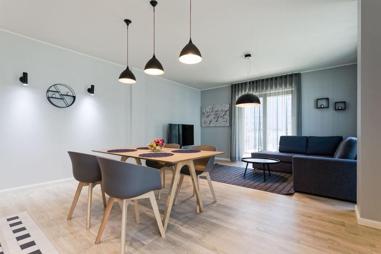 Central Apartments, Quiet With Free Parking And Ac. 탈린 외부 사진