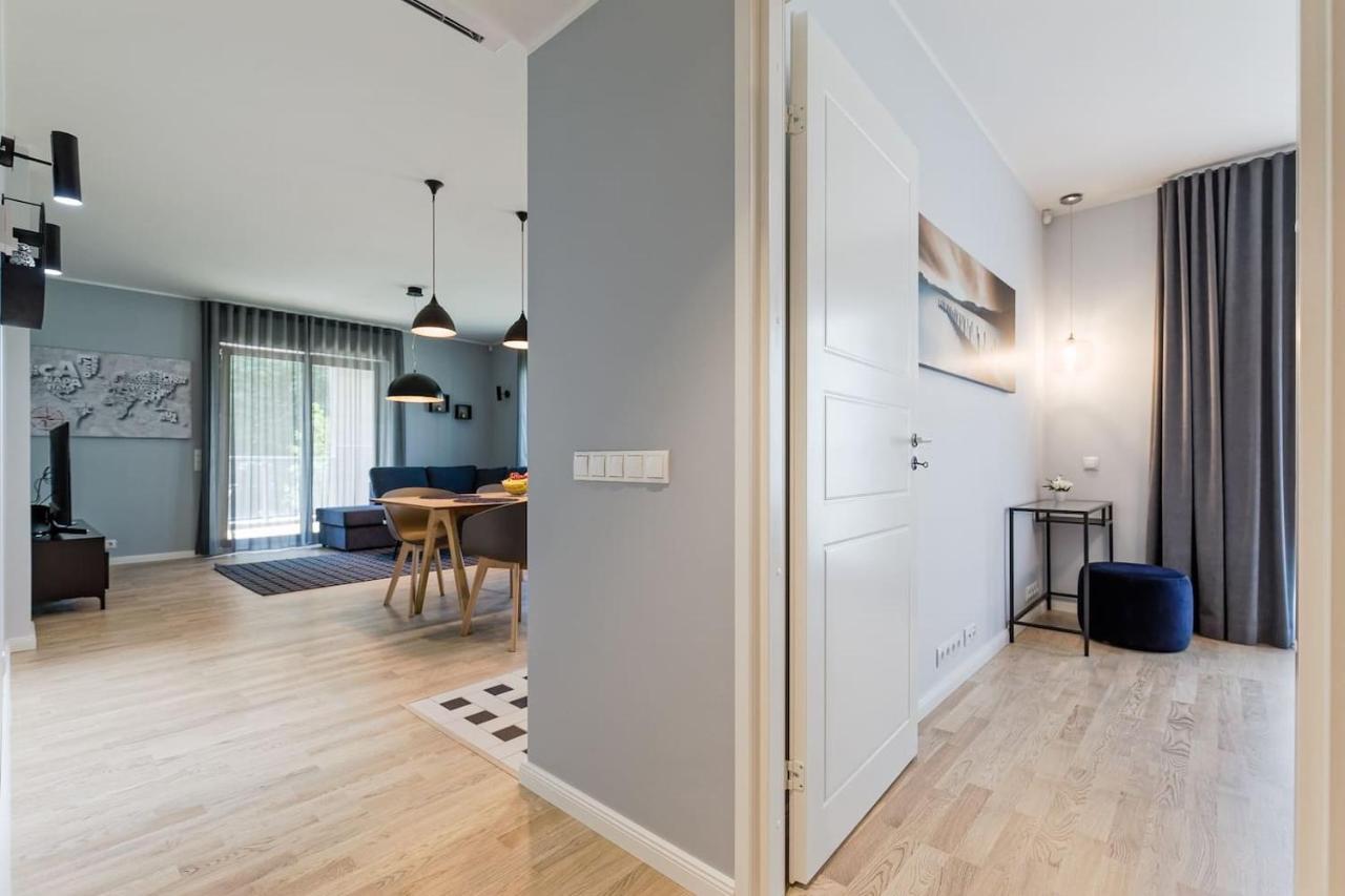 Central Apartments, Quiet With Free Parking And Ac. 탈린 외부 사진